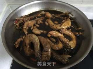 娱乐吃瓜酱鸡抢鸡爪